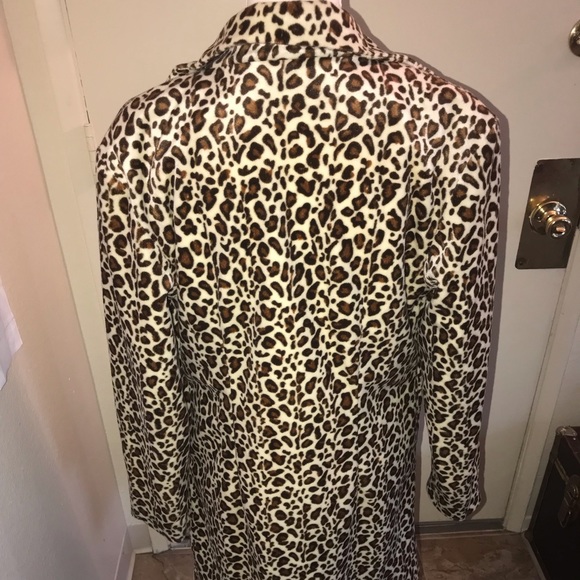 Faux cheetah jacket - Picture 6 of 8